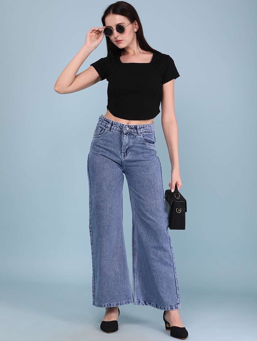Women Solid Short Sleeves Crop T-shirt - 22338972 -  Standard Image - 5
