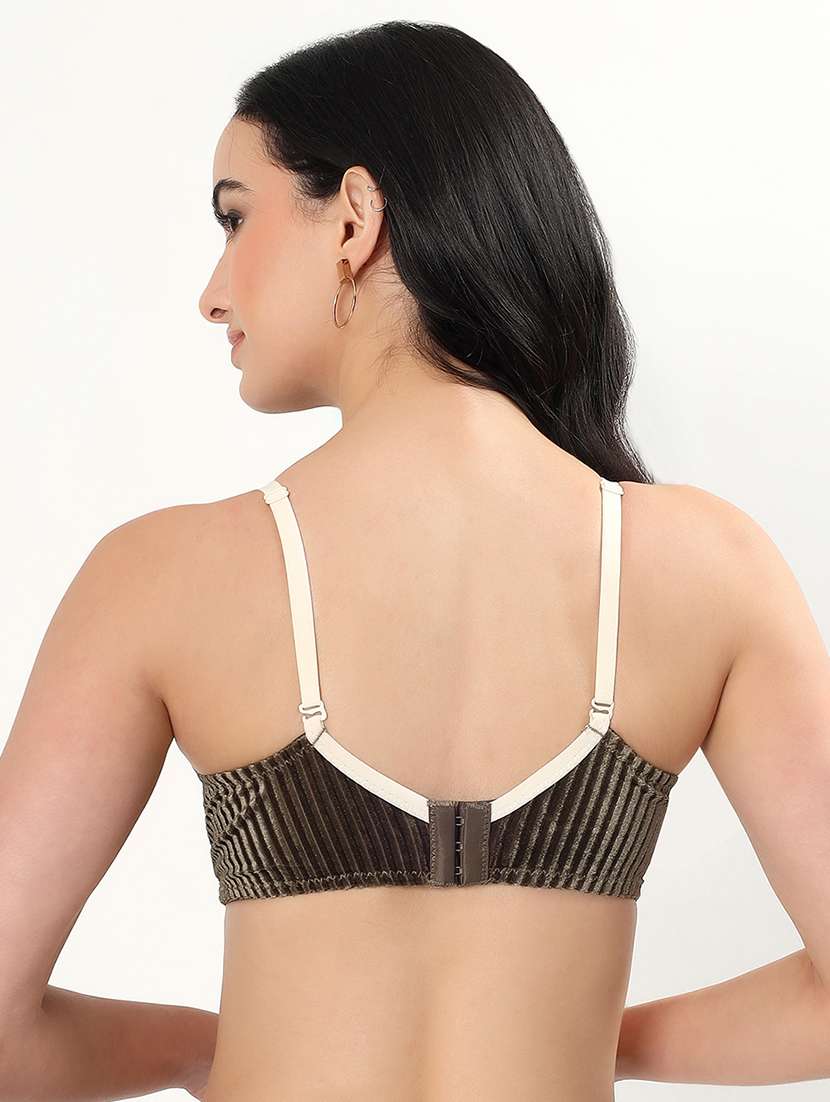 women self designed non wired laced t-shirt bra - 22339379 -  Standard Image - 3