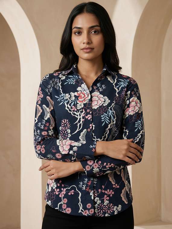 women printed collared long sleeve shirt