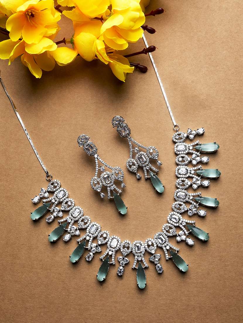 women sparkling ad necklace and earring set