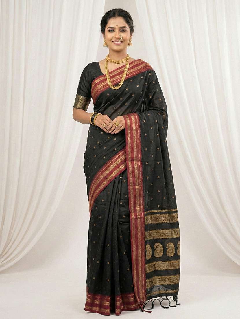 women self design banarasi saree with blouse