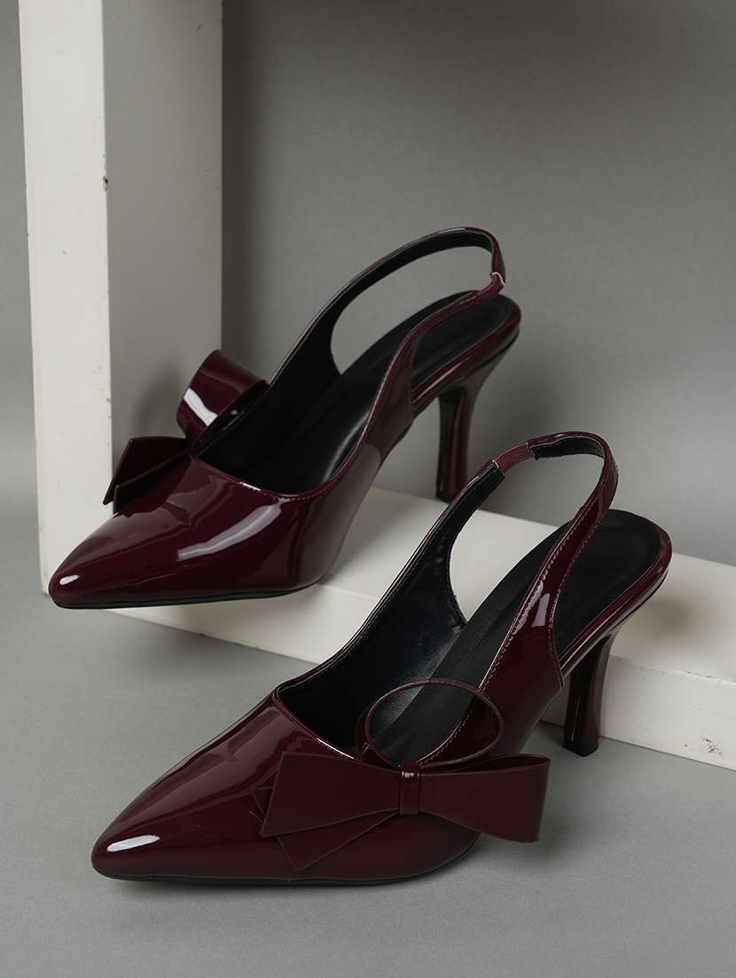 women solid back strap sandals