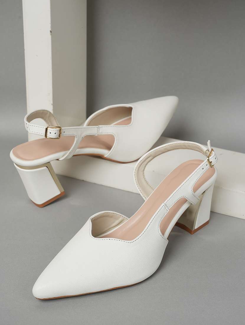 women solid back strap sandals