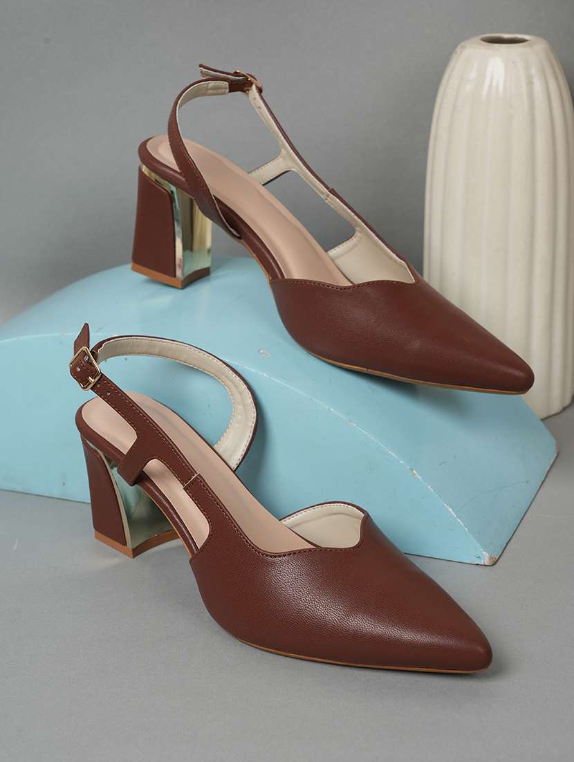 women solid back strap sandals