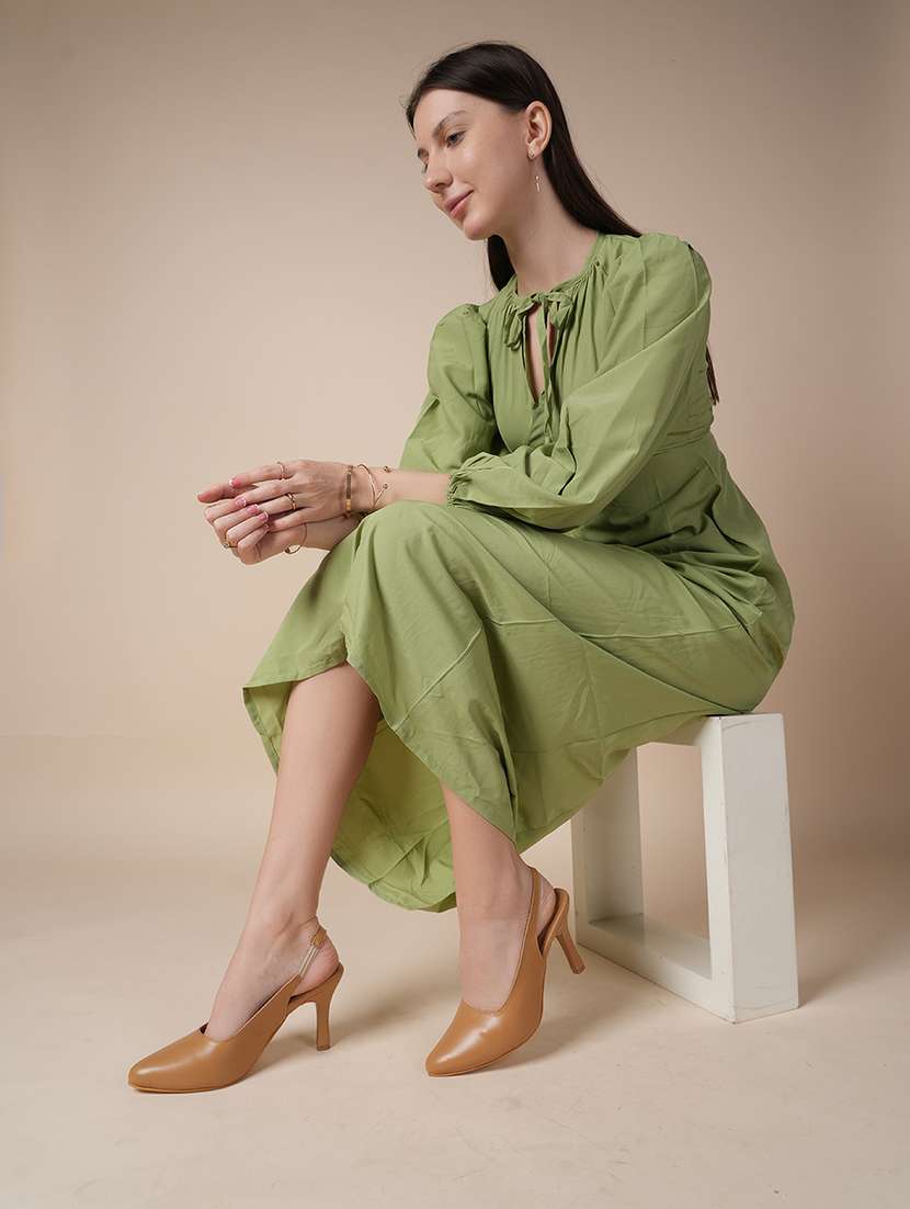 women solid back strap sandals - 22341159 -  Standard Image - 3