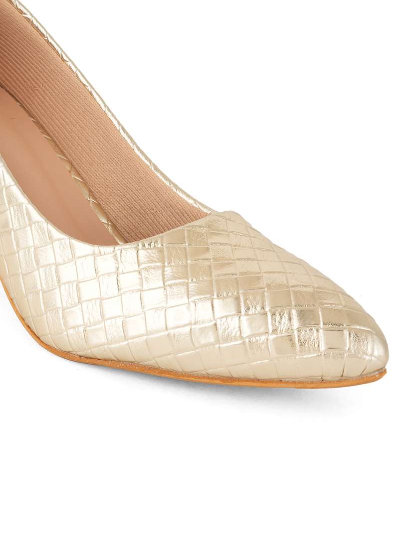 women textured slip on pump - 22341225 -  Standard Image - 3