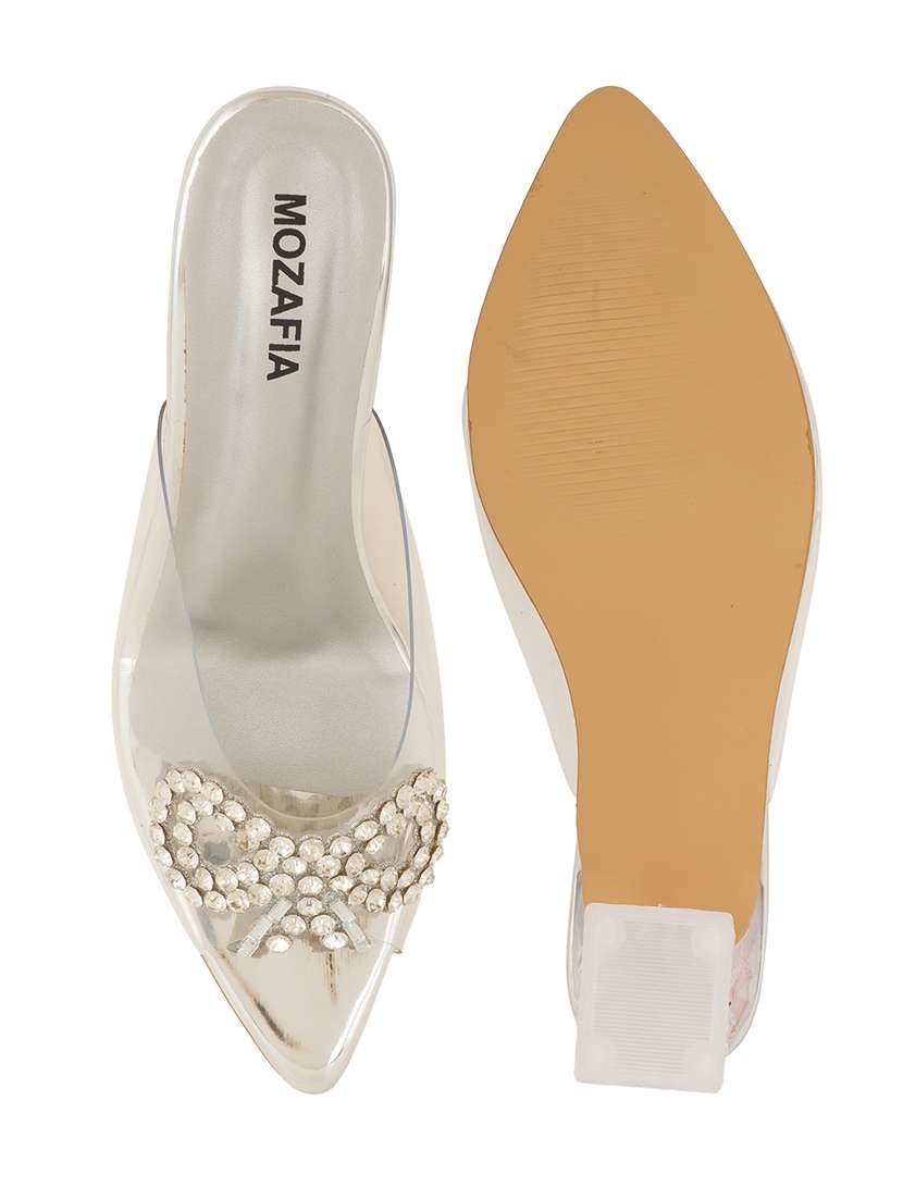 women slip on sandals - 22341268 -  Standard Image - 3