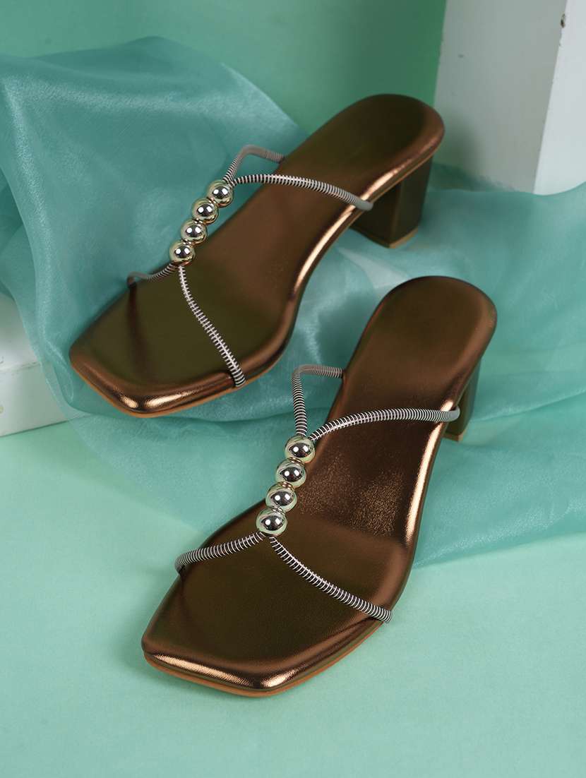 women slip on sandals
