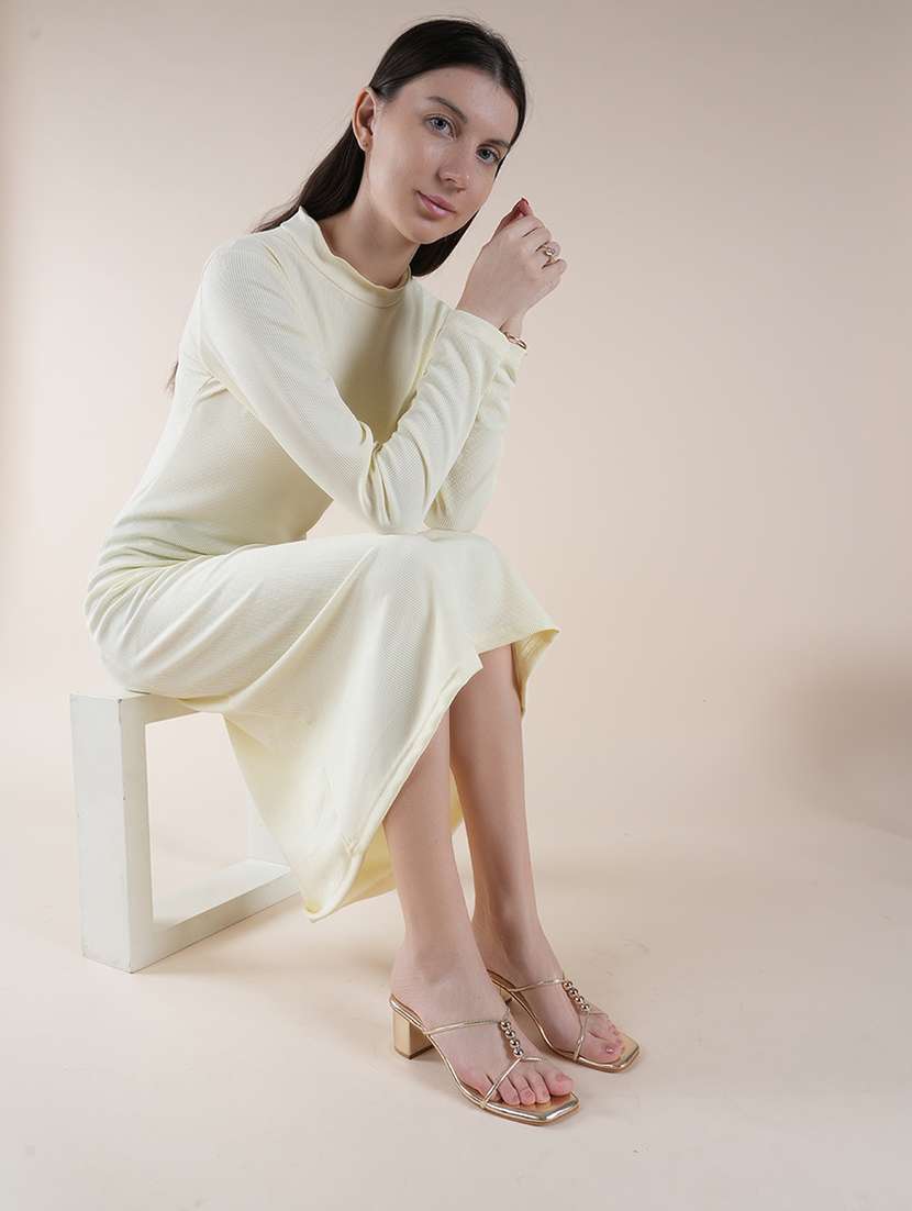 women slip on sandals - 22341311 -  Standard Image - 3