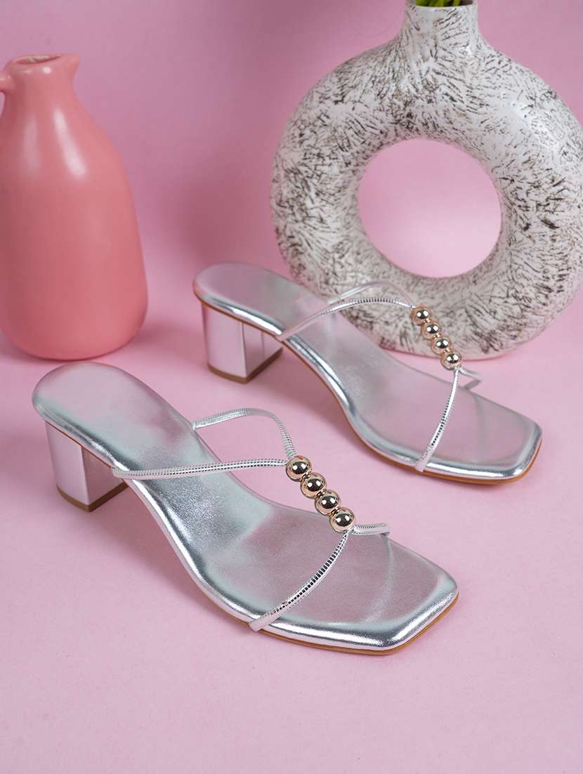 women slip on sandals