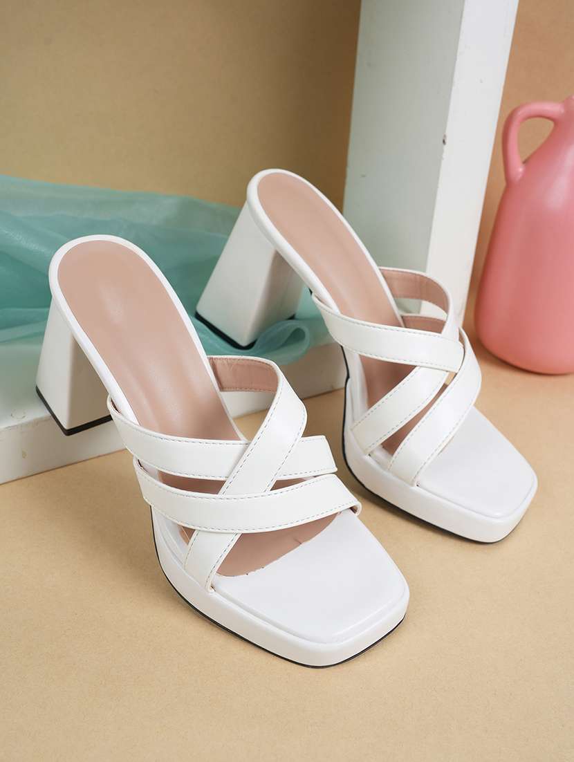 women slip on sandals