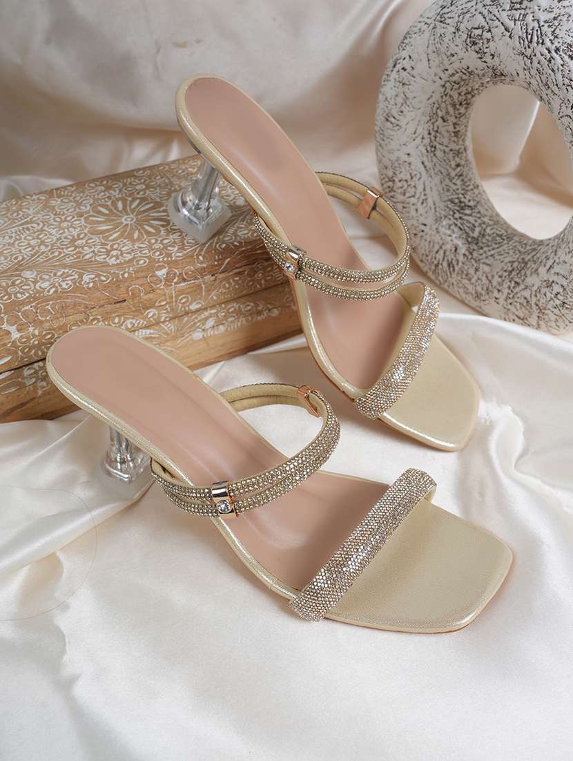 women slip on sandals