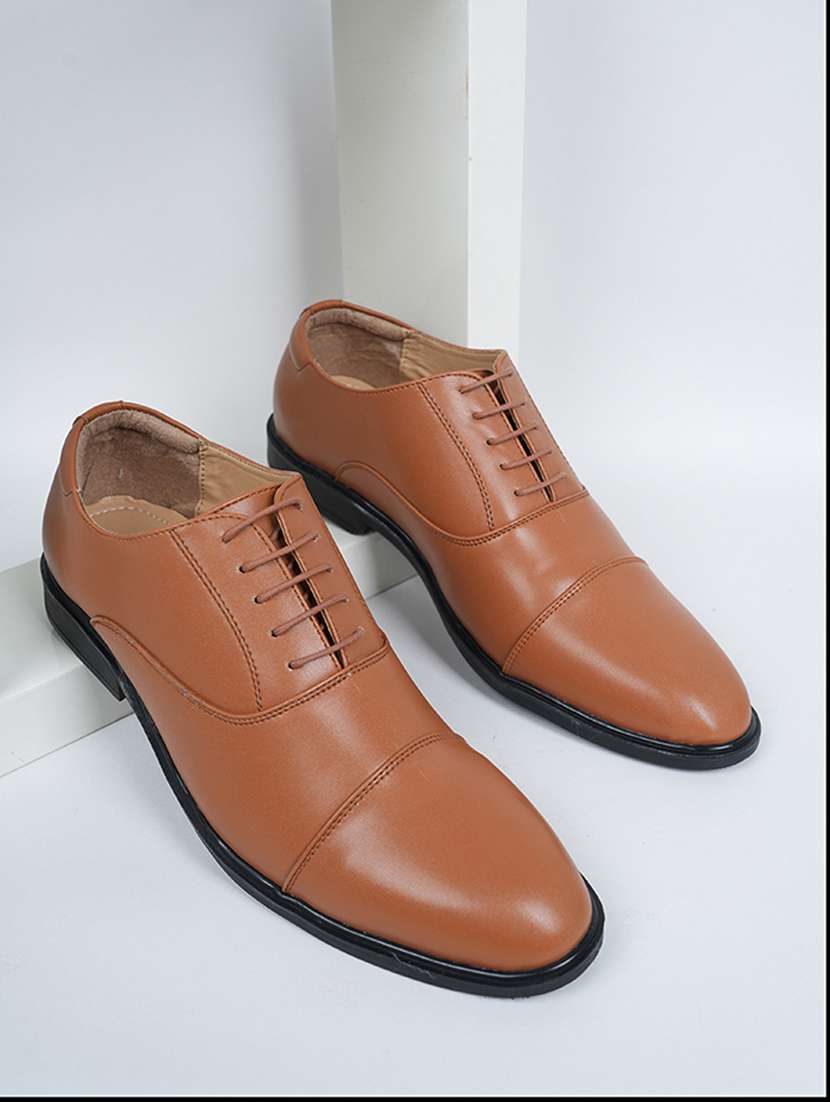 men solid lace up oxford