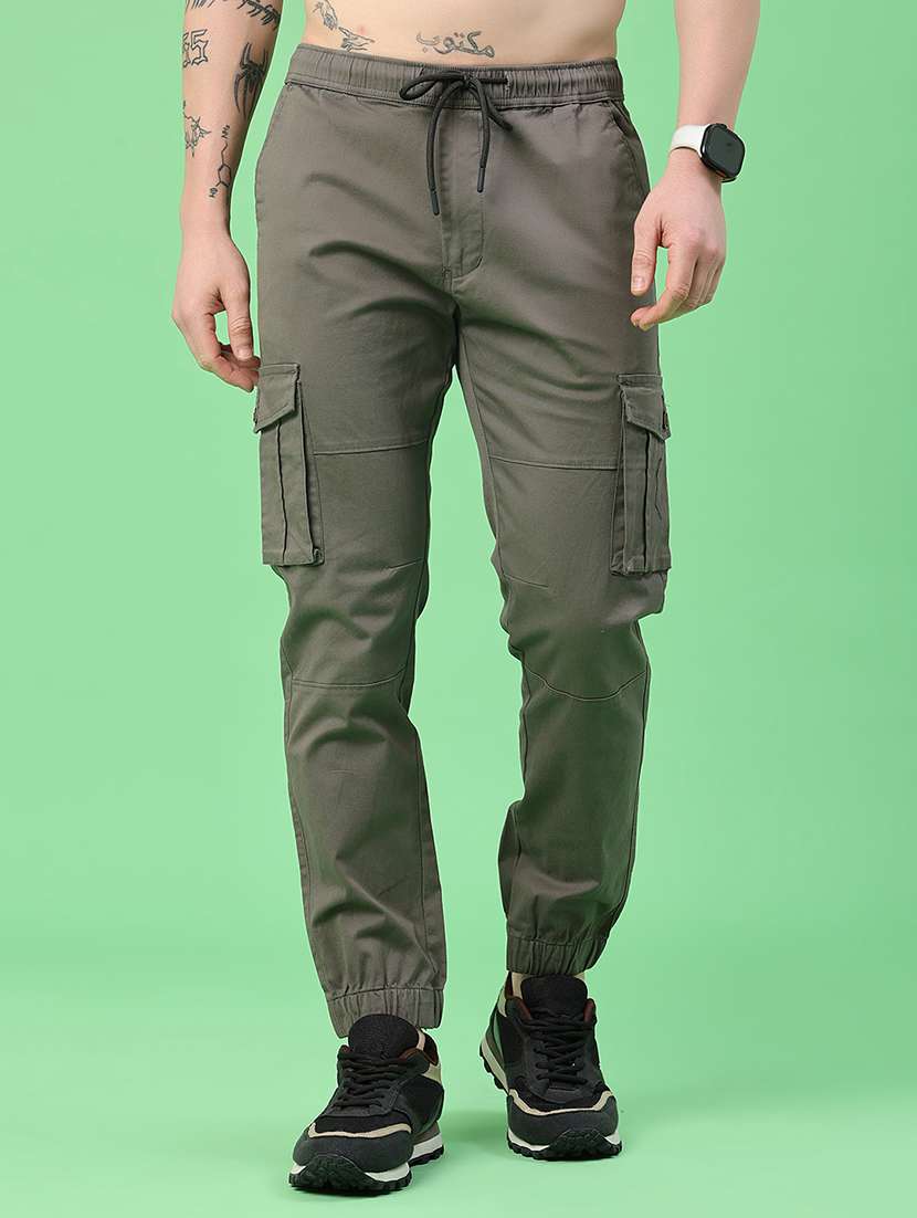 men solid mid rise regular fit jogger