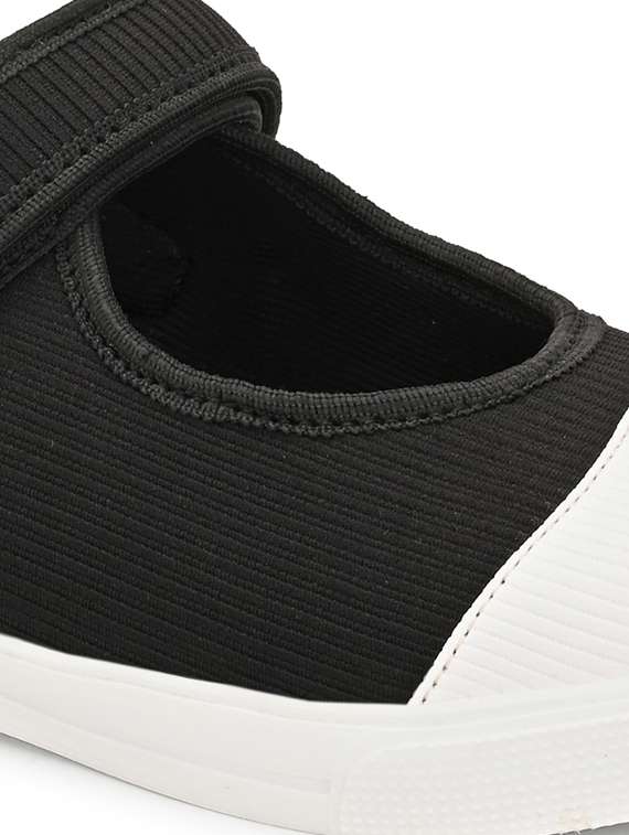 women solid mary jane casual shoe - 22341995 -  Standard Image - 5