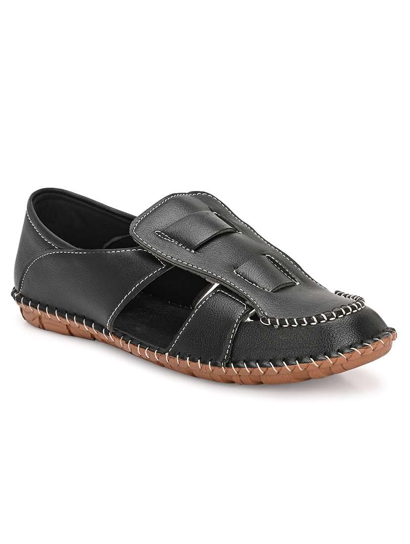 men solid close back sandal
