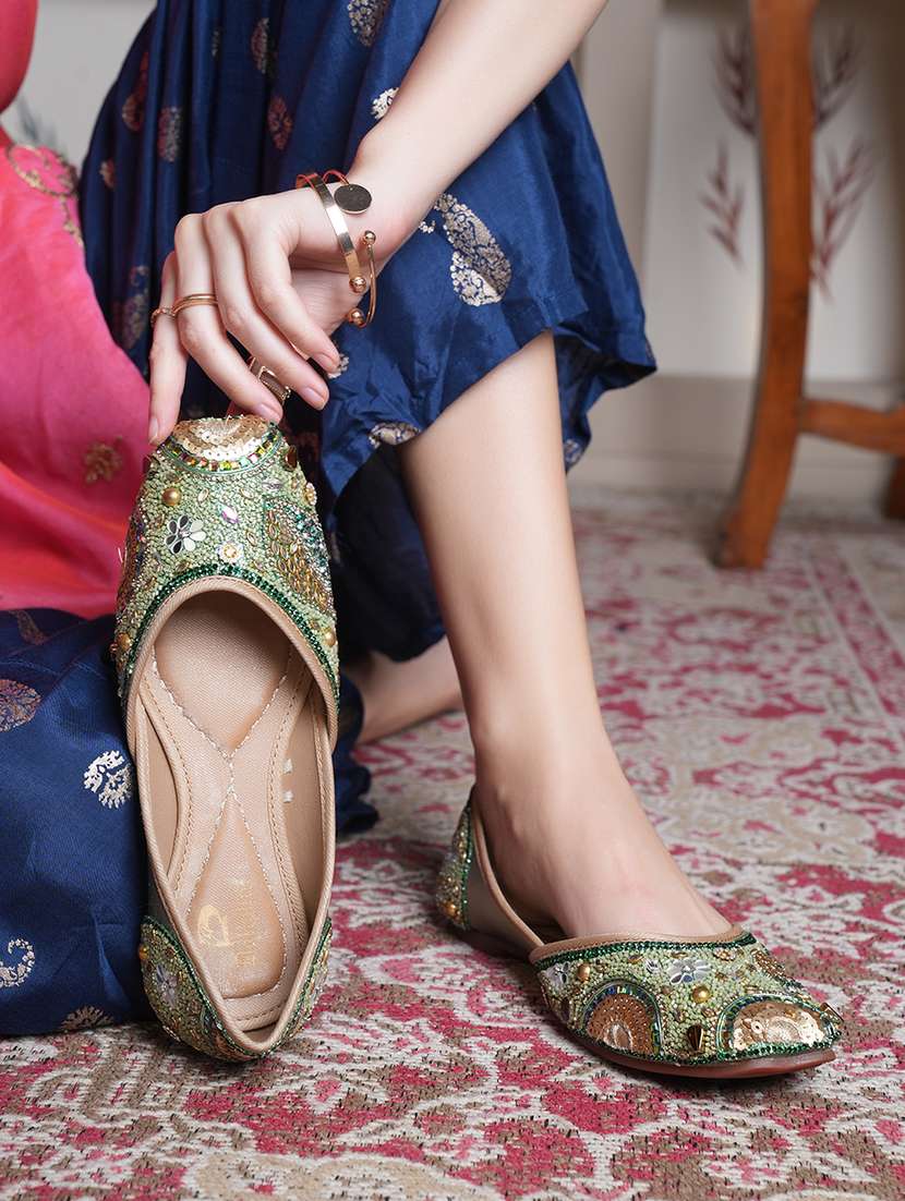 women embellished slip on mojari - 22342031 -  Standard Image - 3