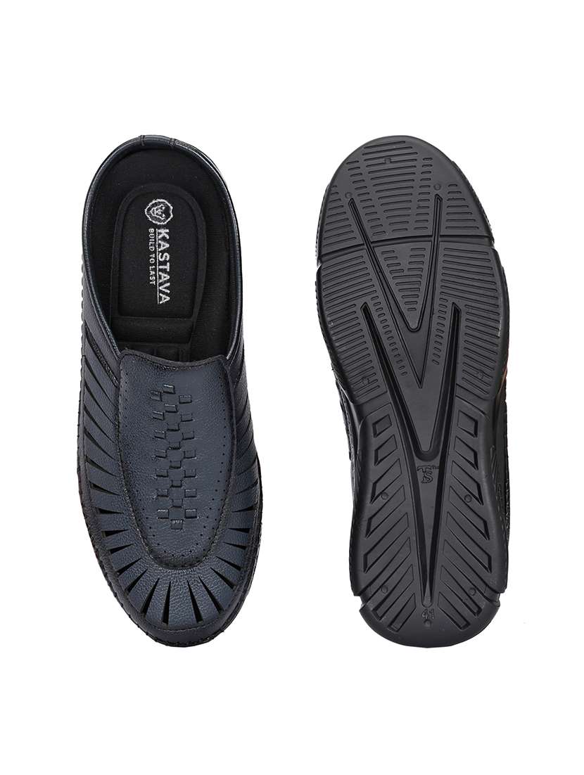 men textured slip on sandal - 22342128 -  Standard Image - 3