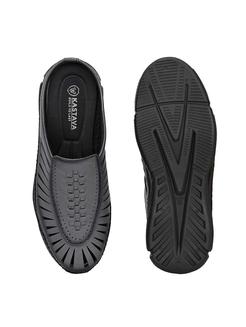 men textured slip on sandal - 22342130 -  Standard Image - 3