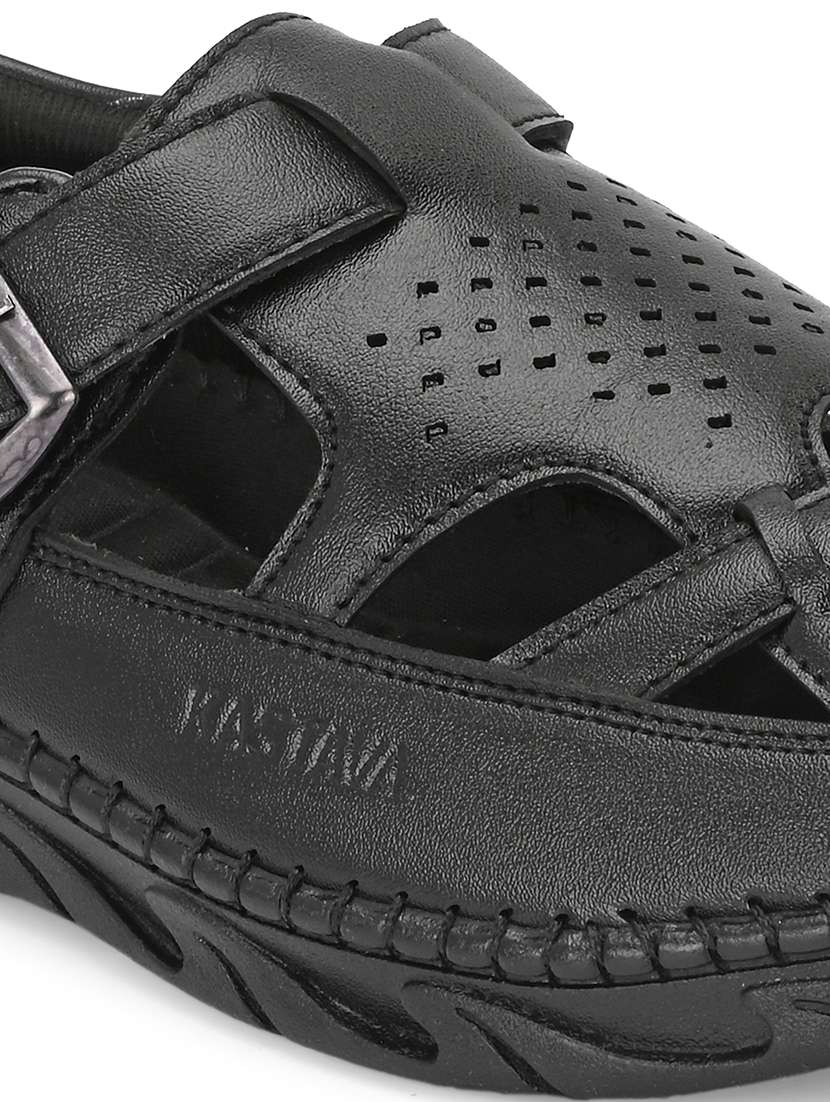 men solid close back sandal - 22342132 -  Standard Image - 5