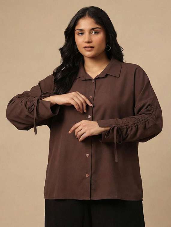 women plus size solid collared long sleeve shirt