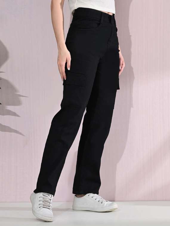 women solid mid rise cargo