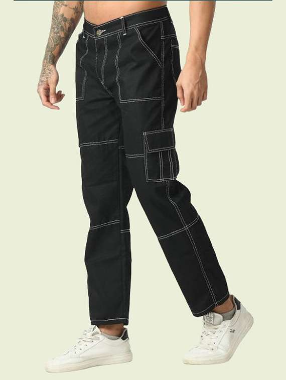 men solid mid rise regular fit cargo 