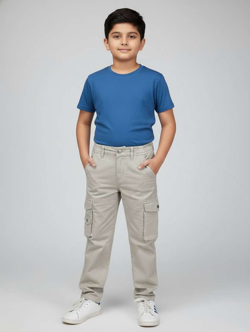 boys solid mid rise regular fit cargo pant