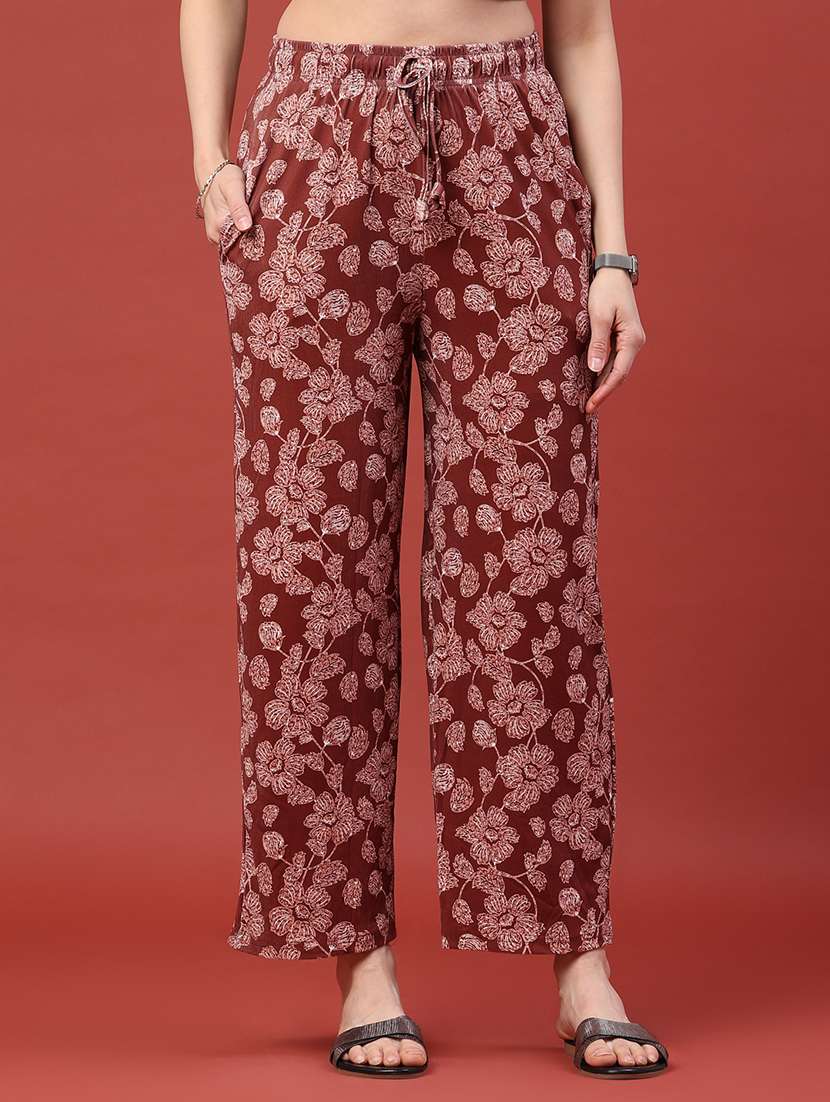 women printed mid rise straight fit trouser