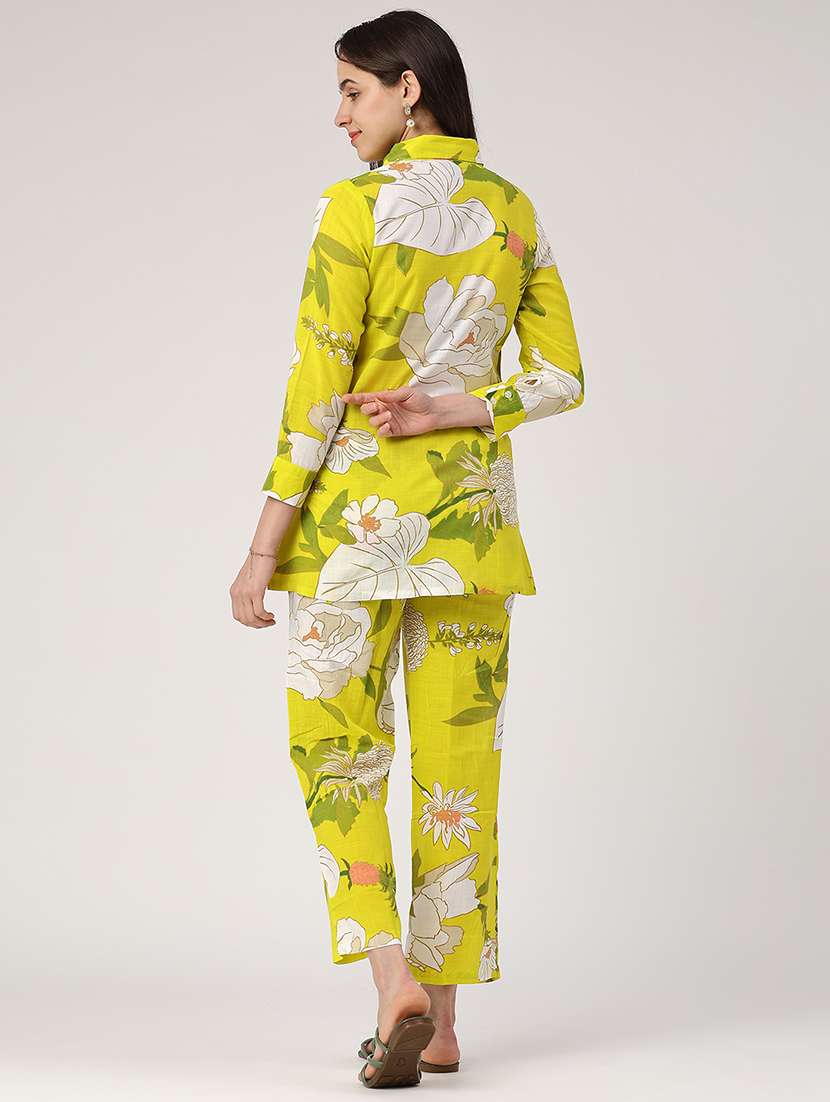 women green co-ord set - 22345670 -  Standard Image - 3