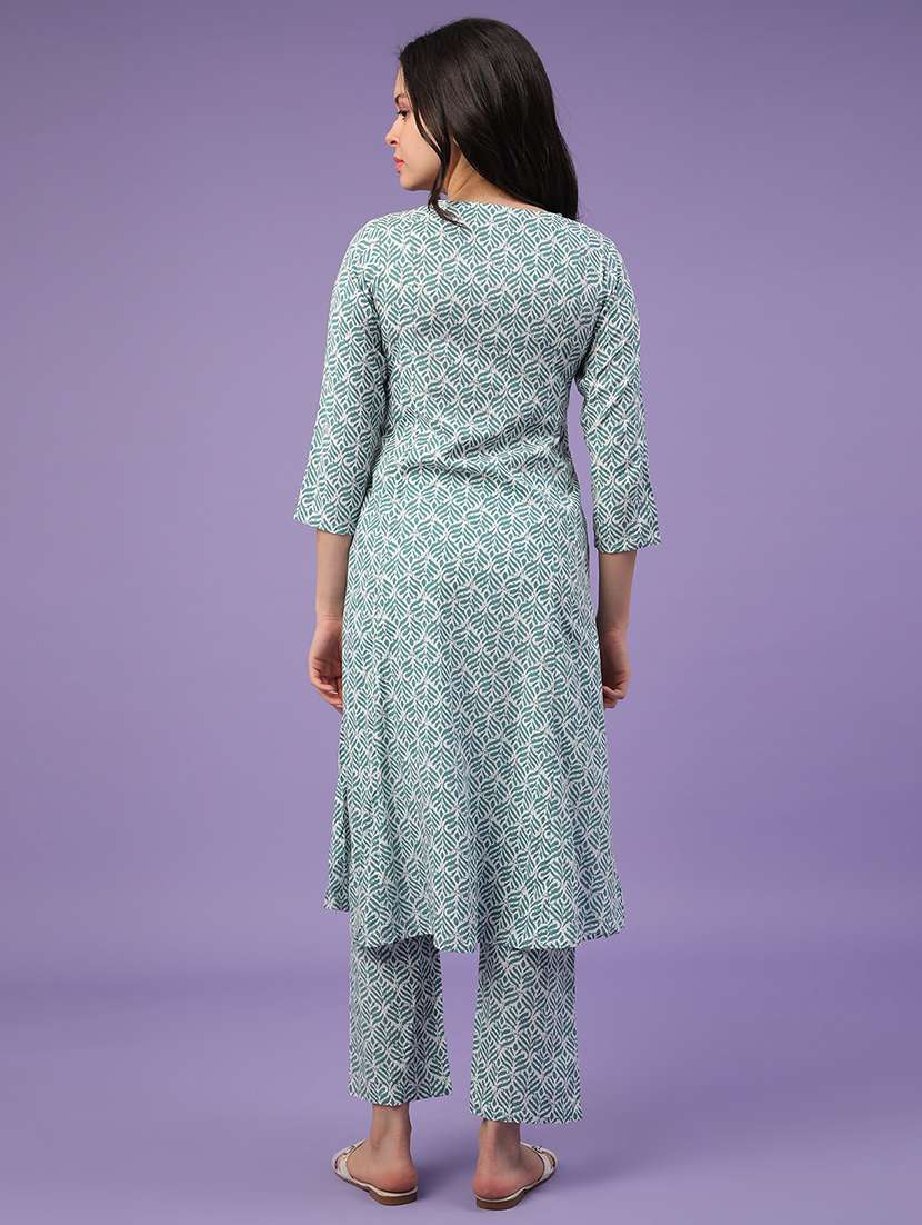 women printed three quarter sleeves kurta and pant set  - 22345674 -  Standard Image - 3