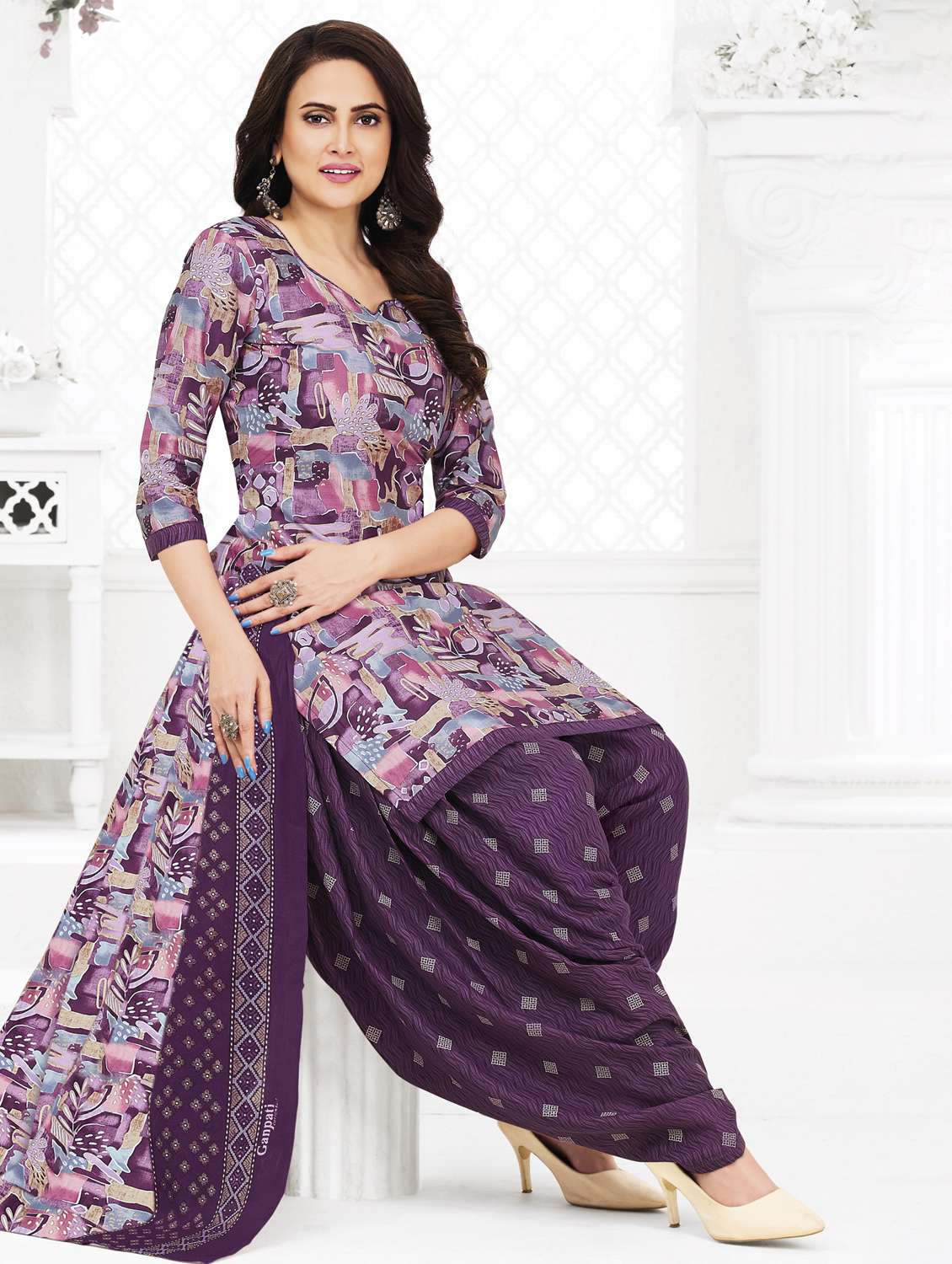 women printed three quarter sleeve kurta patiala with dupatta set