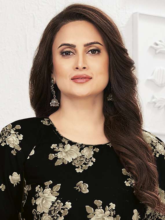 women printed three quarter sleeve kurta patiala with dupatta set - 22345728 -  Standard Image - 3