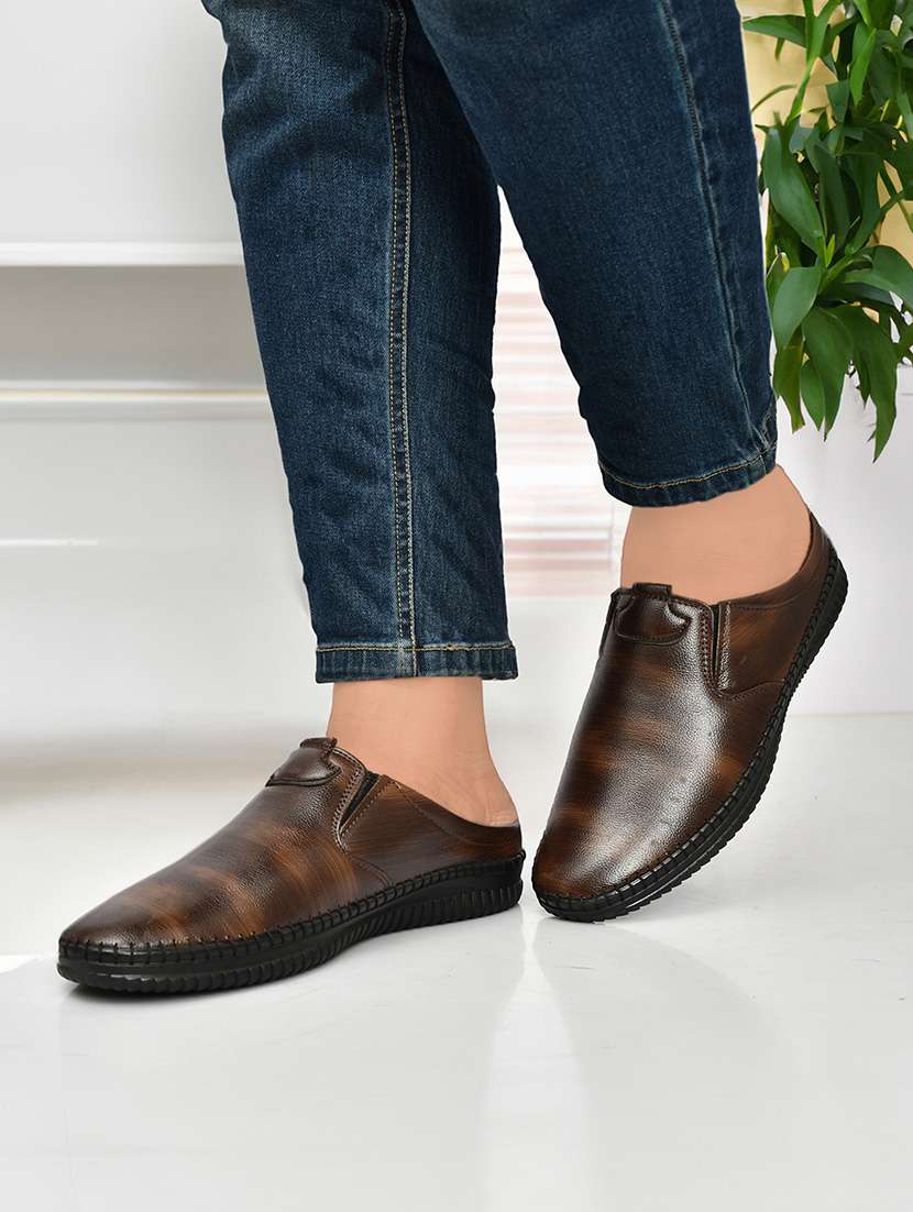 men solid slip on mule - 22345764 -  Standard Image - 5