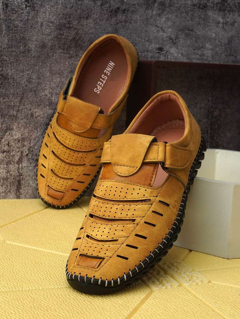 men solid close back sandal