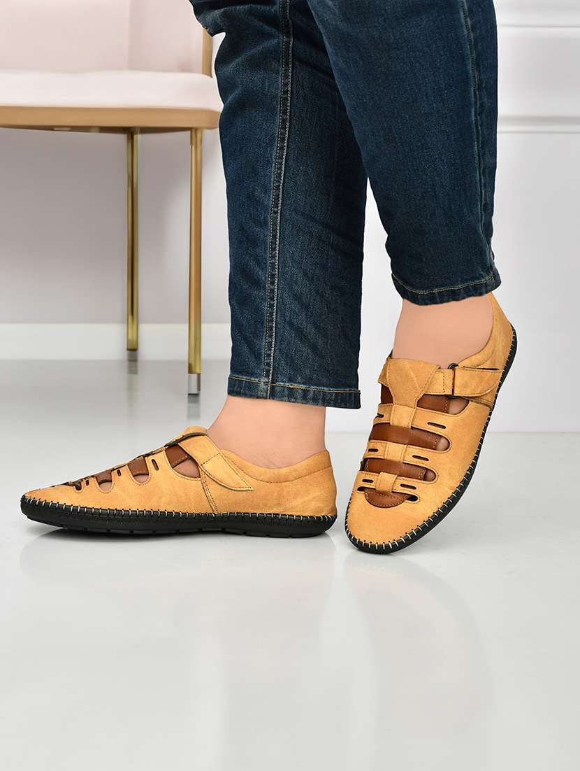 men solid close back sandal - 22345773 -  Standard Image - 5