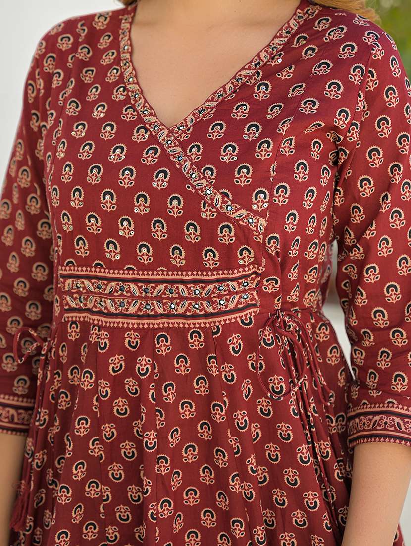 Women Printed Three Quarter Sleeve Kurta Pant With Dupatta Set - 22345786 -  Standard Image - 5