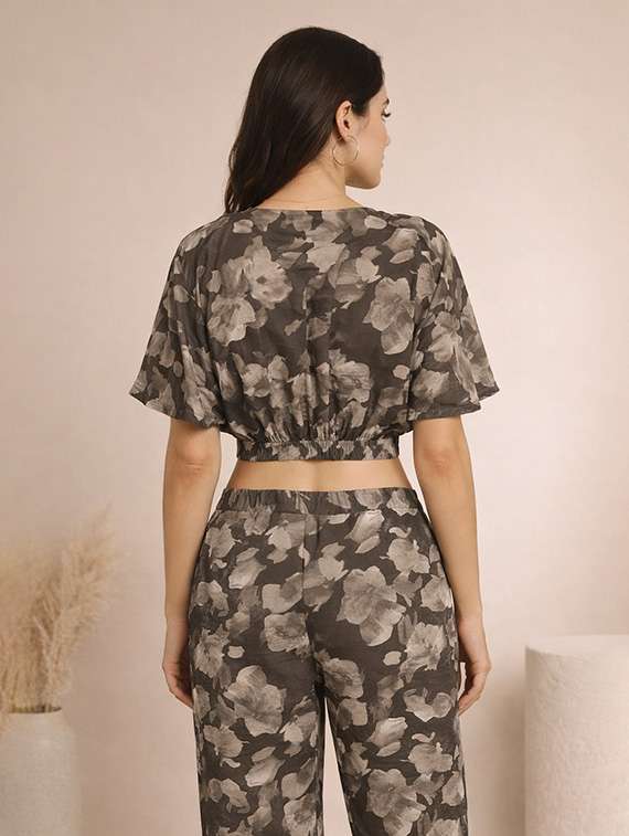 women printed top and palazzo co-ord set - 22345816 -  Standard Image - 3