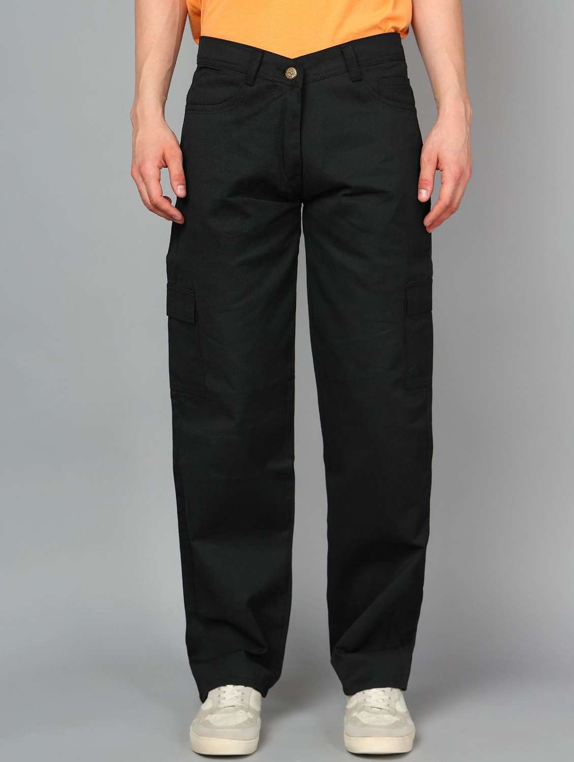 men solid mid rise barrel fit jeans