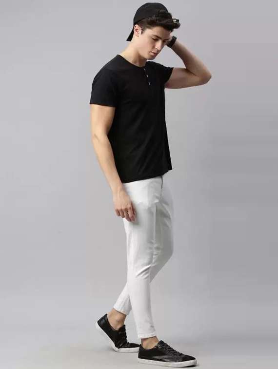 men solid mid rise slim fit jean - 22350073 -  Standard Image - 3
