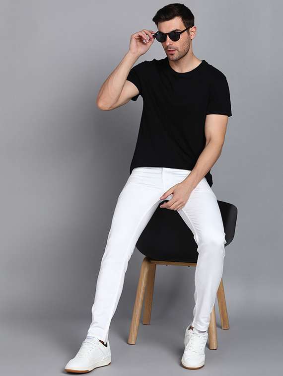 men solid mid rise slim fit jeans  - 22350123 -  Standard Image - 5