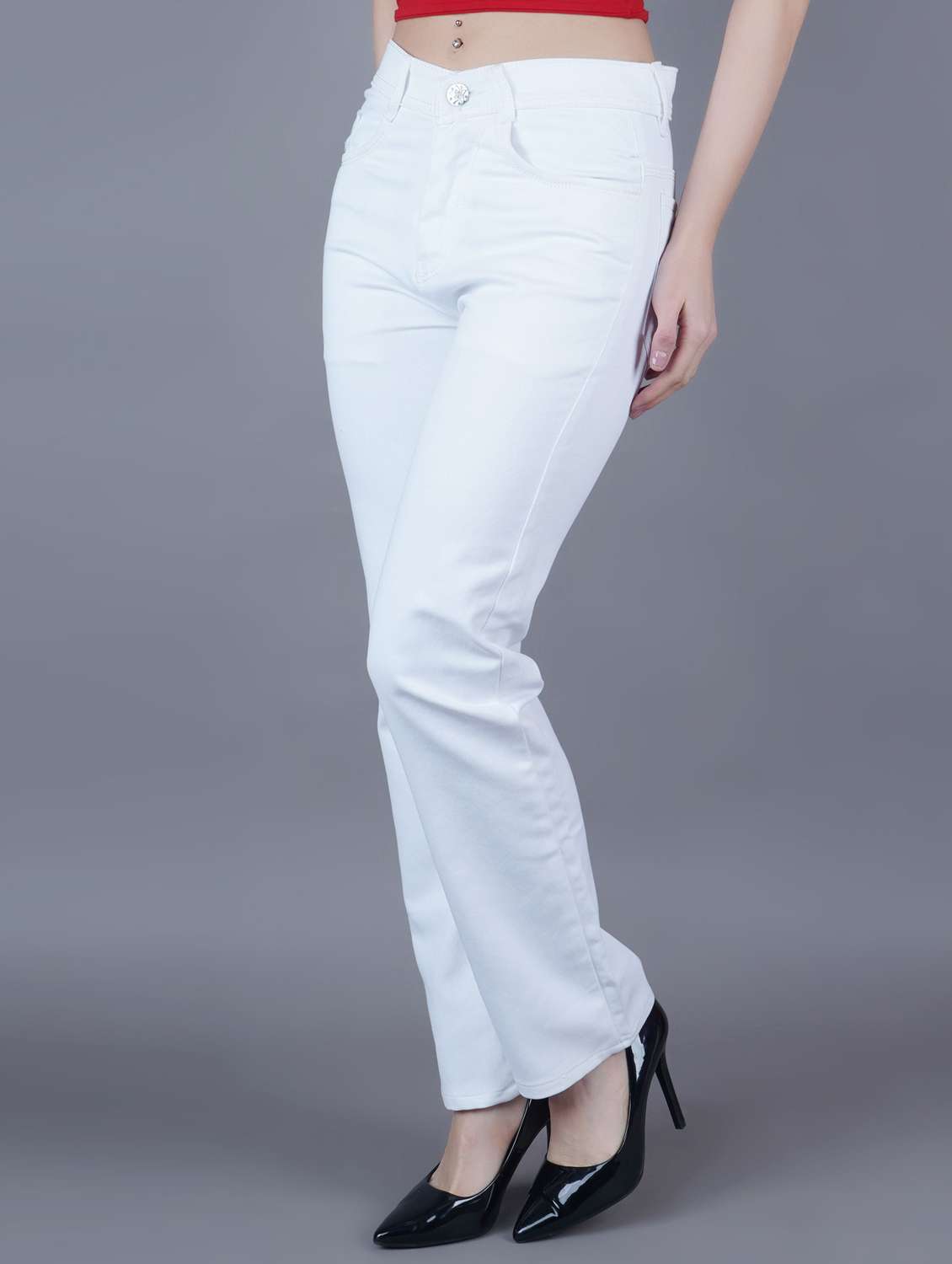 women solid mid rise straight jeans