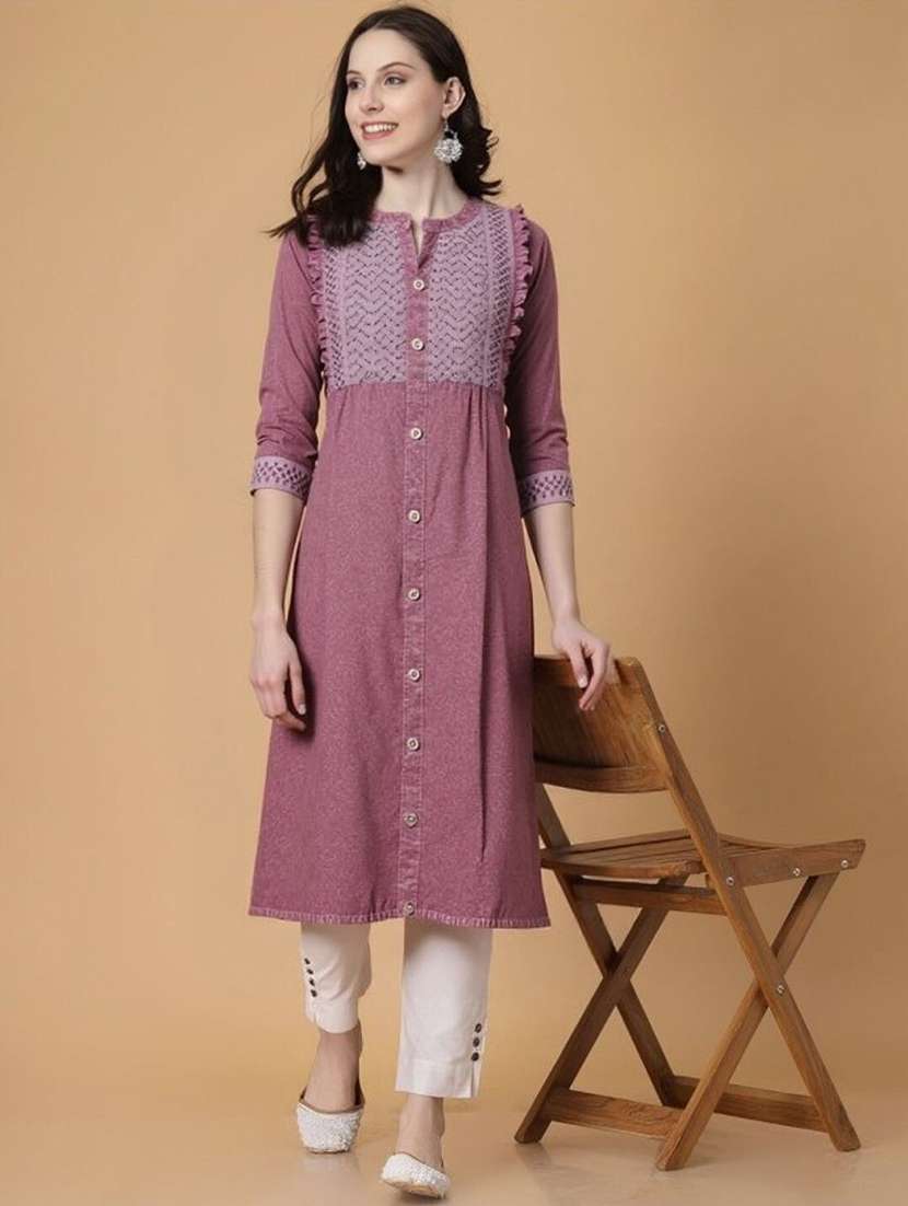 women solid with work three quarter sleeve a-line kurta