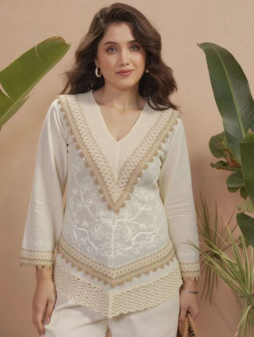 women solid with work three quarter sleeve ethnic top