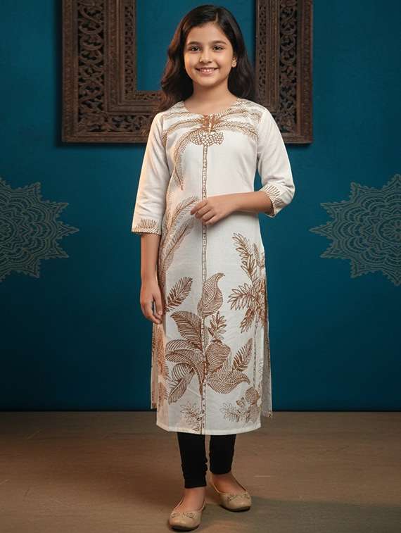 women printed three quarter sleeve straight kurta