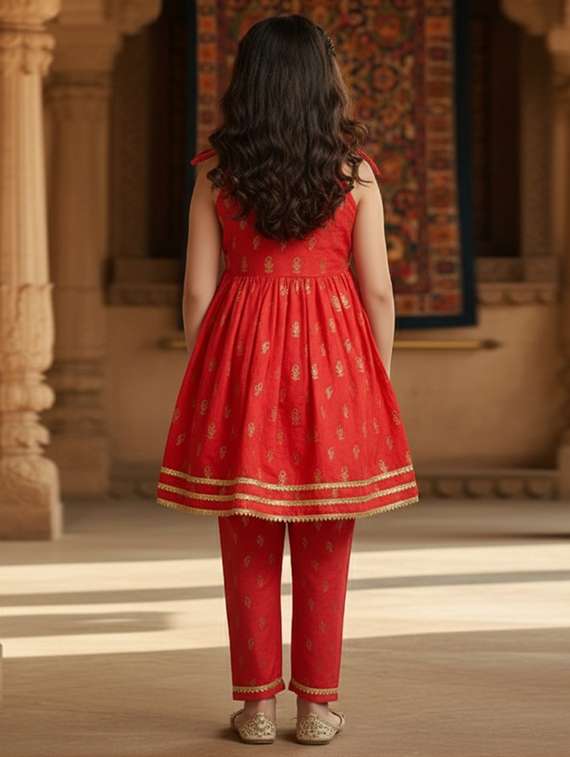 girls printed sleeveless kurta and pant set - 22353413 -  Standard Image - 3