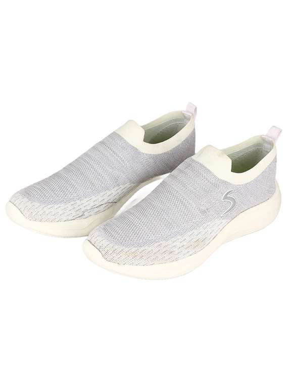 men solid slip on casual shoe