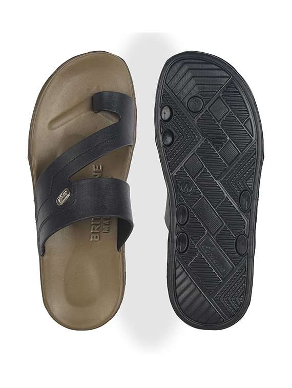 men solid one toe sandal  - 22353480 -  Standard Image - 3