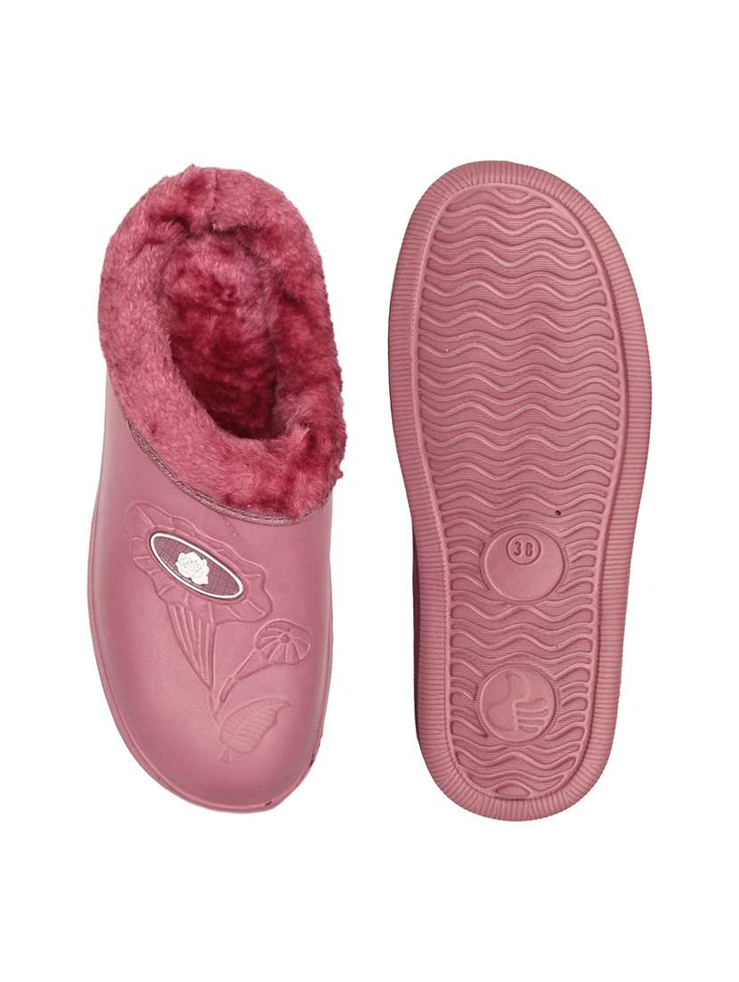 women solid slip on slipper - 22353483 -  Standard Image - 3