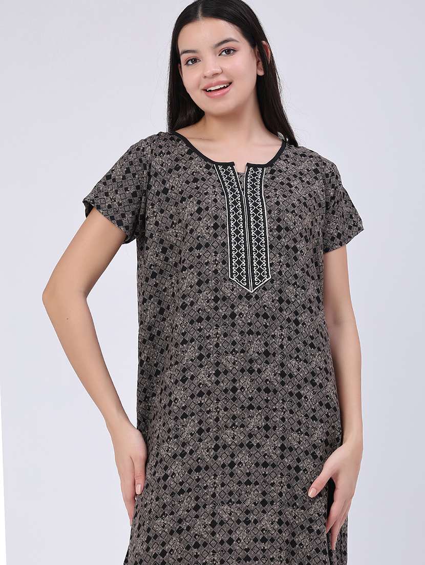 Women Printed Short Sleeves Nighty - 22353965 -  Standard Image - 5